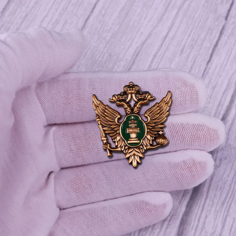 Russian Empire Green Shield Double Headed Golden Eagle Cross High Quality Honor Commemorative Metal Medal Commemorative Medal