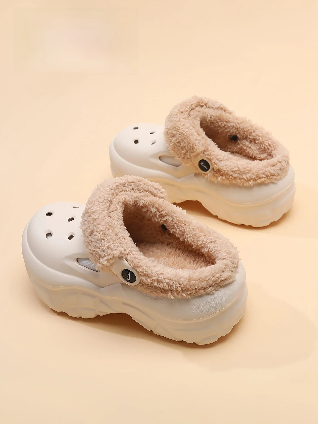 レディース-フリース裏地-厚底-滑り止め-コットン-スリッパ-カジュアルウェア-アウトドア-ウッドランド-クロッグシューズ-おしゃれ-快適-暖かい-ファー-スリッパ