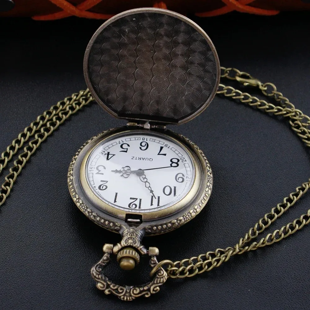 ساعة جيب كوارتز Steampunk قلادة ساعة معدنية من الفولاذ المقاوم للصدأ مع سلسلة قصيرة هدية Reloj Hombre