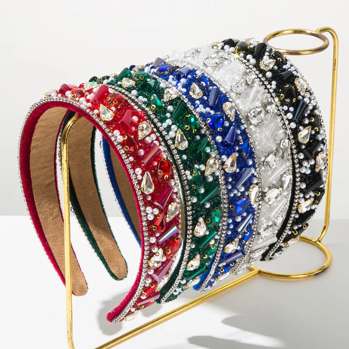 

New Retro Baroque Diamond-Studded Pearl Wide Headband for Women Luxury Party Hair Accessory