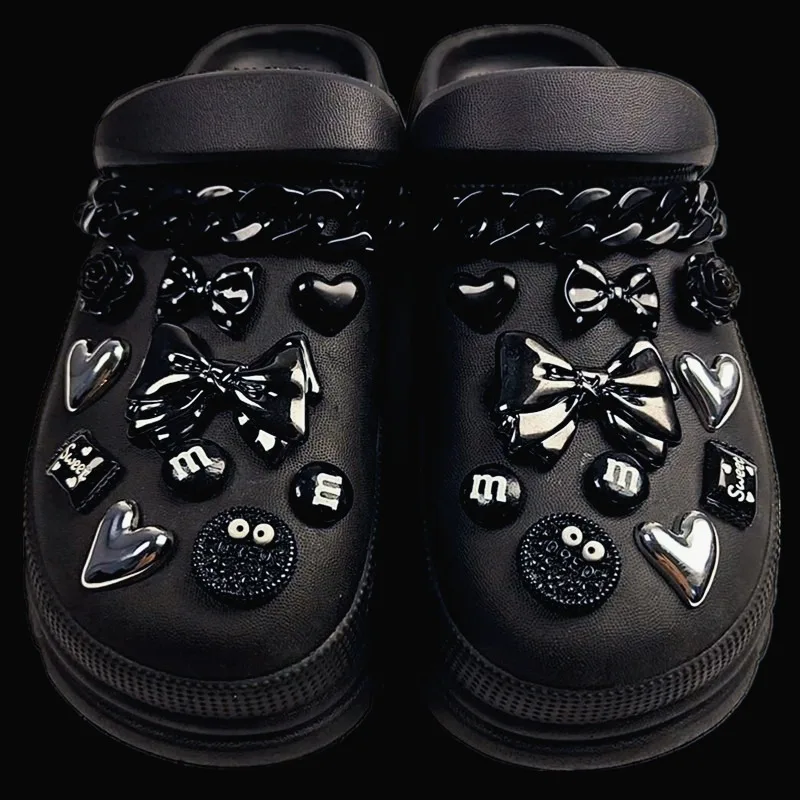 2026 New Hot Sale DIY Hole Shoes Charms Cute Cartoon Handmade Shoe Charms Designer Quality Garden Shoe Decoration Girl Gift