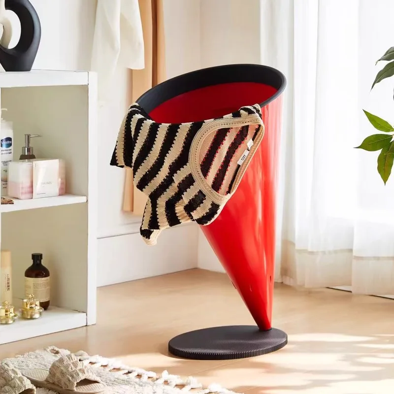 

Creative living room snack toy storage bucket locker trash can light luxury floor ornament bizarre furniture trend