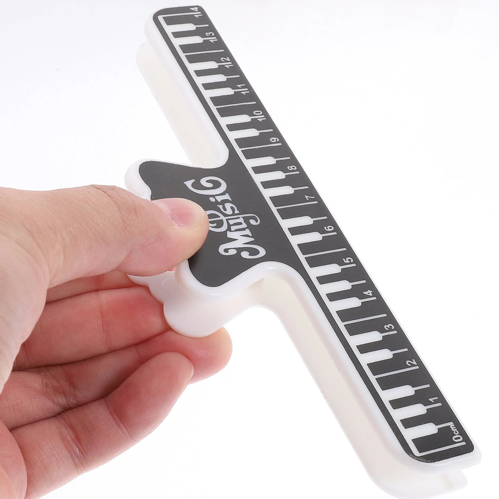 

8Pcs Piano Sheet Clips Made of High-Class ABS Material for Music Score Books Portable Book Page Holders for Sheet Music Clip