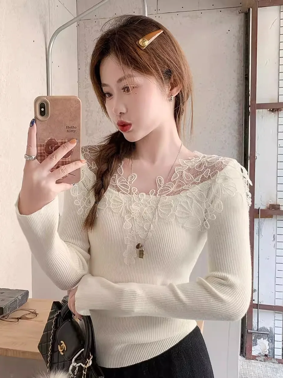 

Autumn Winter Low Neck Lace Hook Flower V Neck Base Shirt Women's Inner Design Sweet Spicy Girl Slim Long Sleeve Top