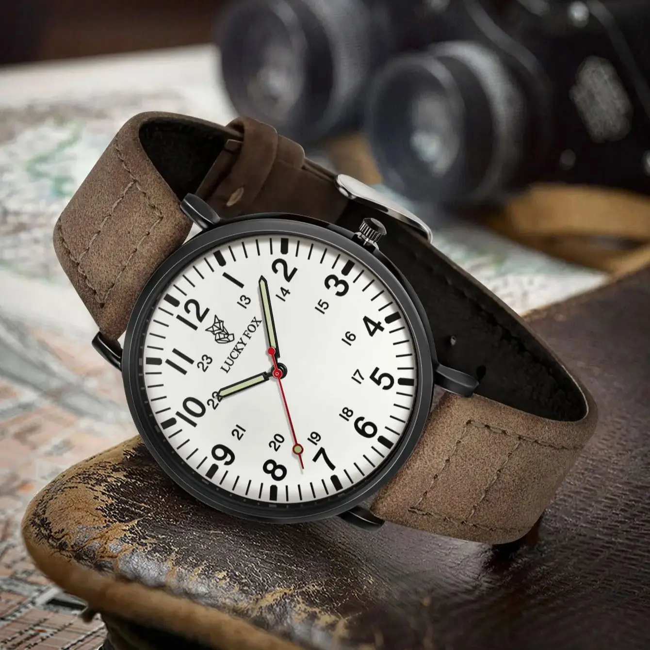 Men's Classic Luxury Quartz Watch with Large Round Dial