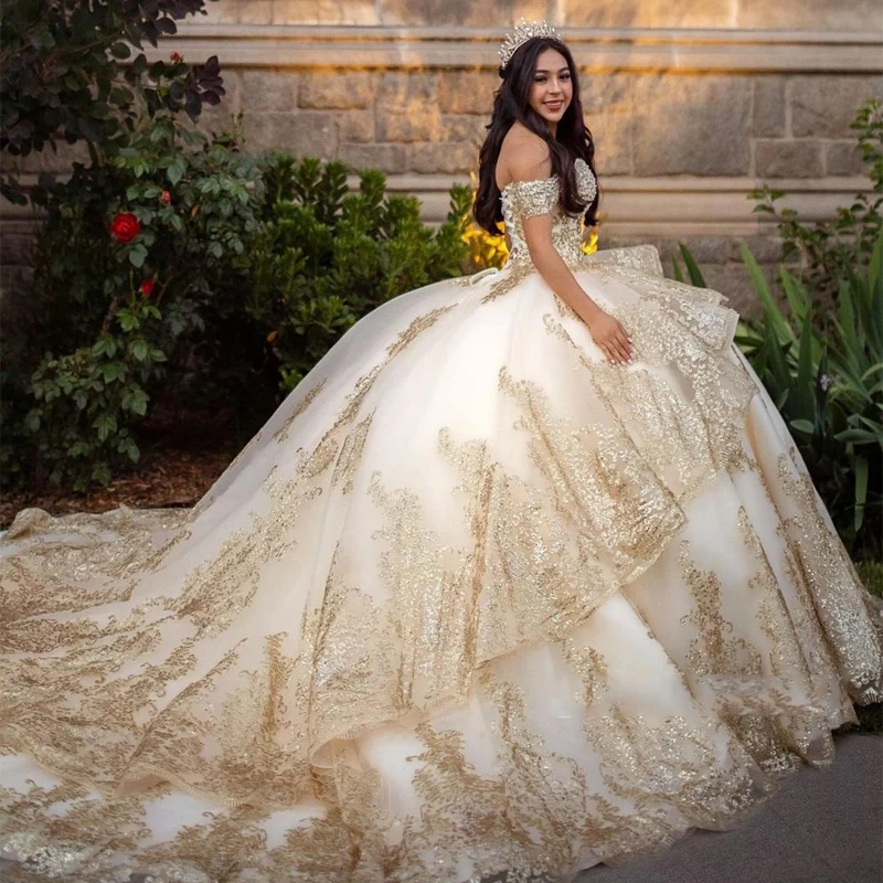 ANGELSBRIDEP vestido de quinceañera champán, apliques dorados con lentejuelas de cristal, tren de corte brillante, hombros descubiertos, fiesta de 15 años