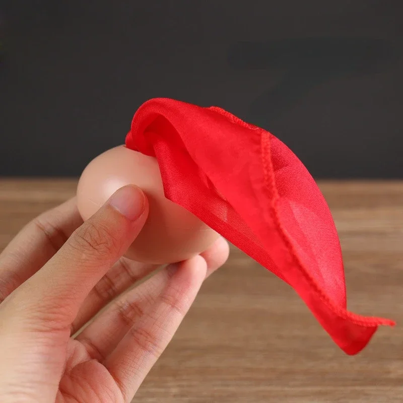 

Silk To Egg от Vernet Волшебные трюки Уловки Опора Магия Волшебник Сцена Классические игрушки Иллюзия Забавный ментализм Легко сделать