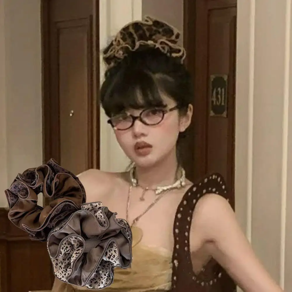 

Retro Autumn Winter Leopard Print Scrunchies For Women Four-layer Large Elastic Hair Tie Fashion Ruffled Ruffle Hair Rubber Band