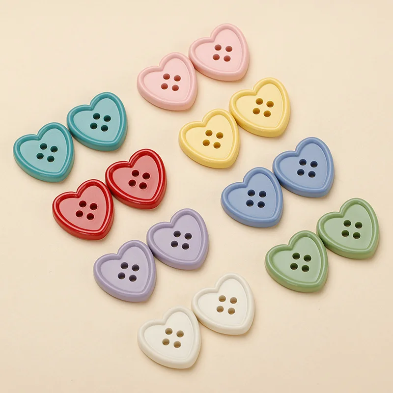 20pcs Cute Buttons Colored Heart Plastic Buttons For Clothing DIY Craft Supplies 15mm Children's Decorative Sewing Accessories