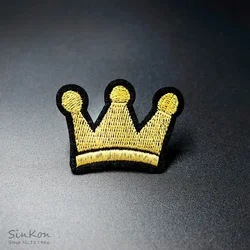 CROWN Size:3.5x4.7cm Iron On Patch Sewing On Embroidered Applique Fabric for Jacket Badge Clothes Stickers