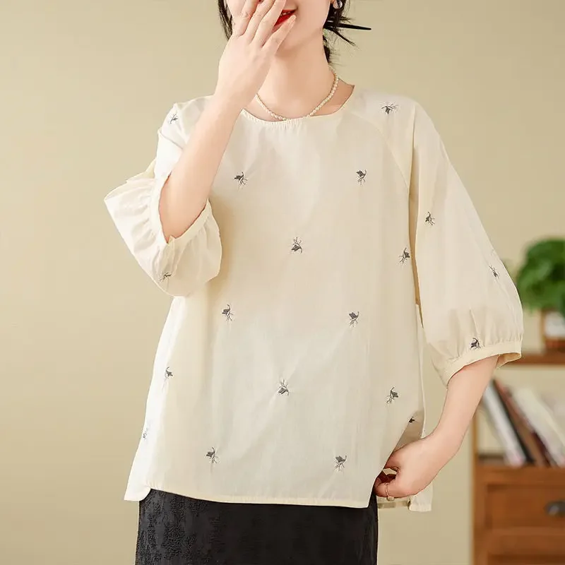 

Women's Solid Spring Summer Round Neck Embroidered Pullover Flower Lantern Half Sleeve Casual Prairie Chic Office Tops JJ115