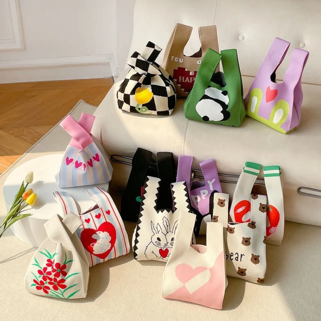 

Women Handmade Knitted Small Handbag Casual Wrist Bag Versatile Shopper Mini Tote Bag Student Reusable Shoulder Bag Daily Use