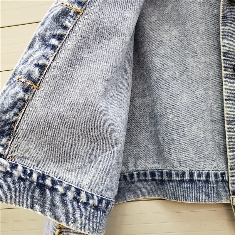 

Heavy Work Multicolour Rivet Diamonds Big Pocket Denim Jacket Women Loose Short Cowboy Outerwear Korean Blue Jeans Jacket Female