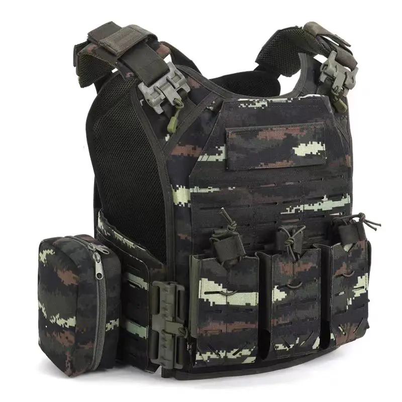 New Tactical Vest with Laser-cut Holes, Snap-on Quick-release Fastening Plates, for Quick Disassembly and Easy Carrying.