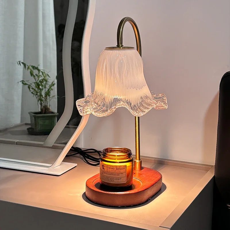 

Lily of the Valley table lamp atmosphere decorative lamp melt wax candle lamp Retro desk table lamps for bedside bedroom