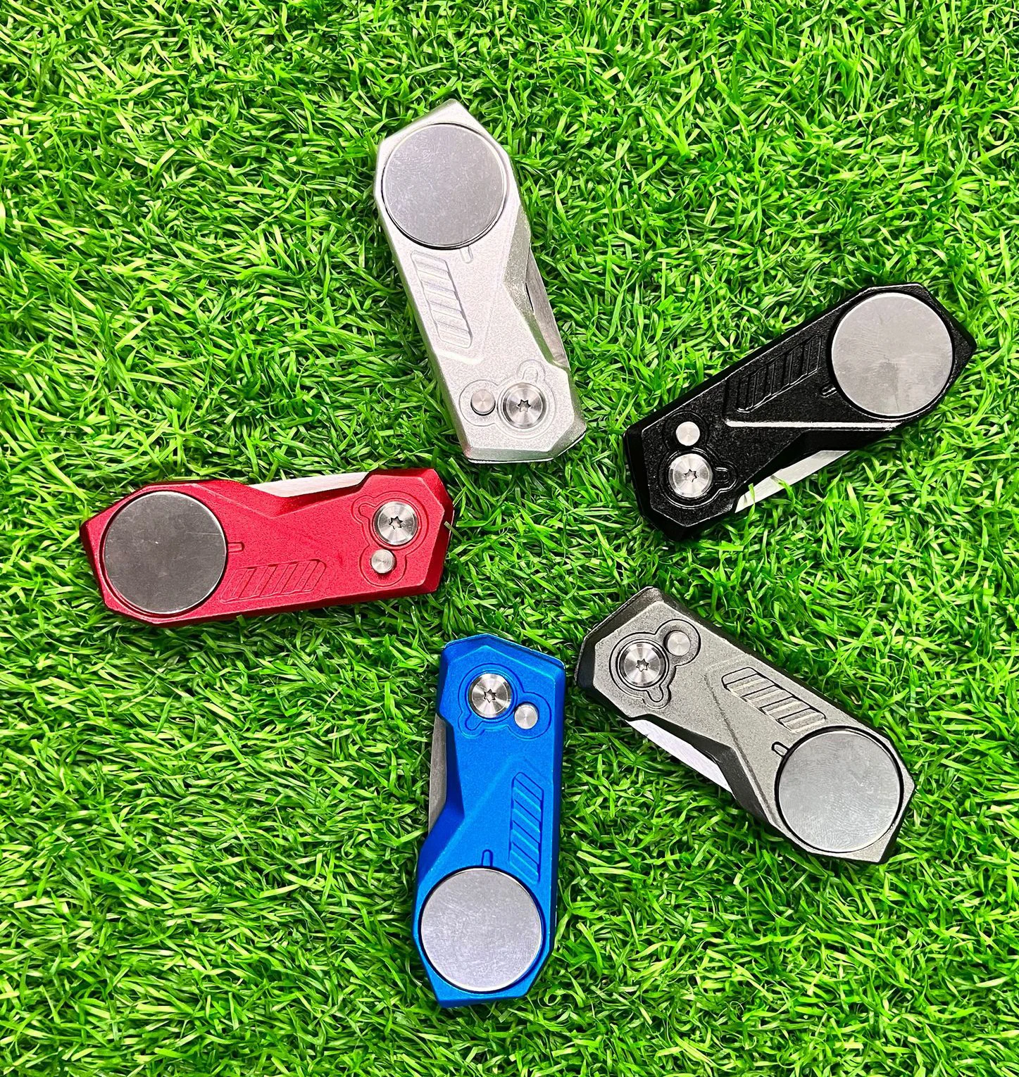 Golf Divot Tool Magnetic Ball Marker Foldable Pop Up Button Detachable Six Colors Golf Supplies