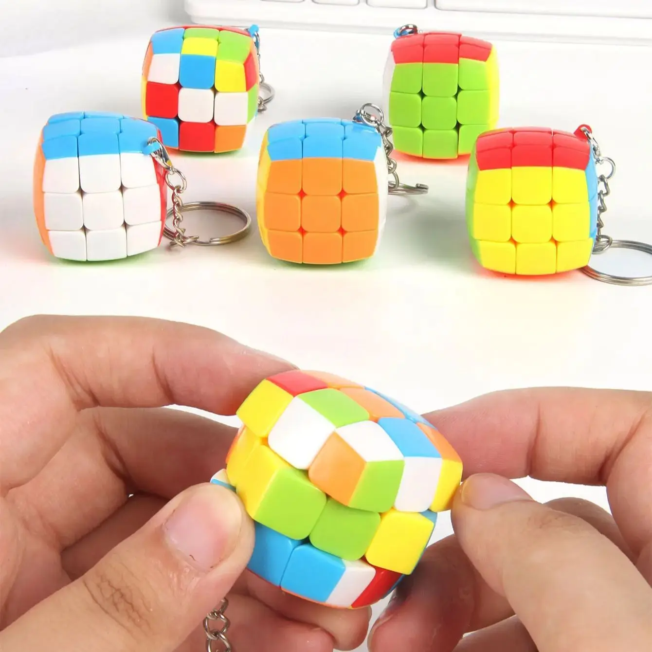 

Mini Magic Cube Puzzle Cubes for Children, Keychain Toys, Beginner, Professional, Toys for Kids, 3x3x3