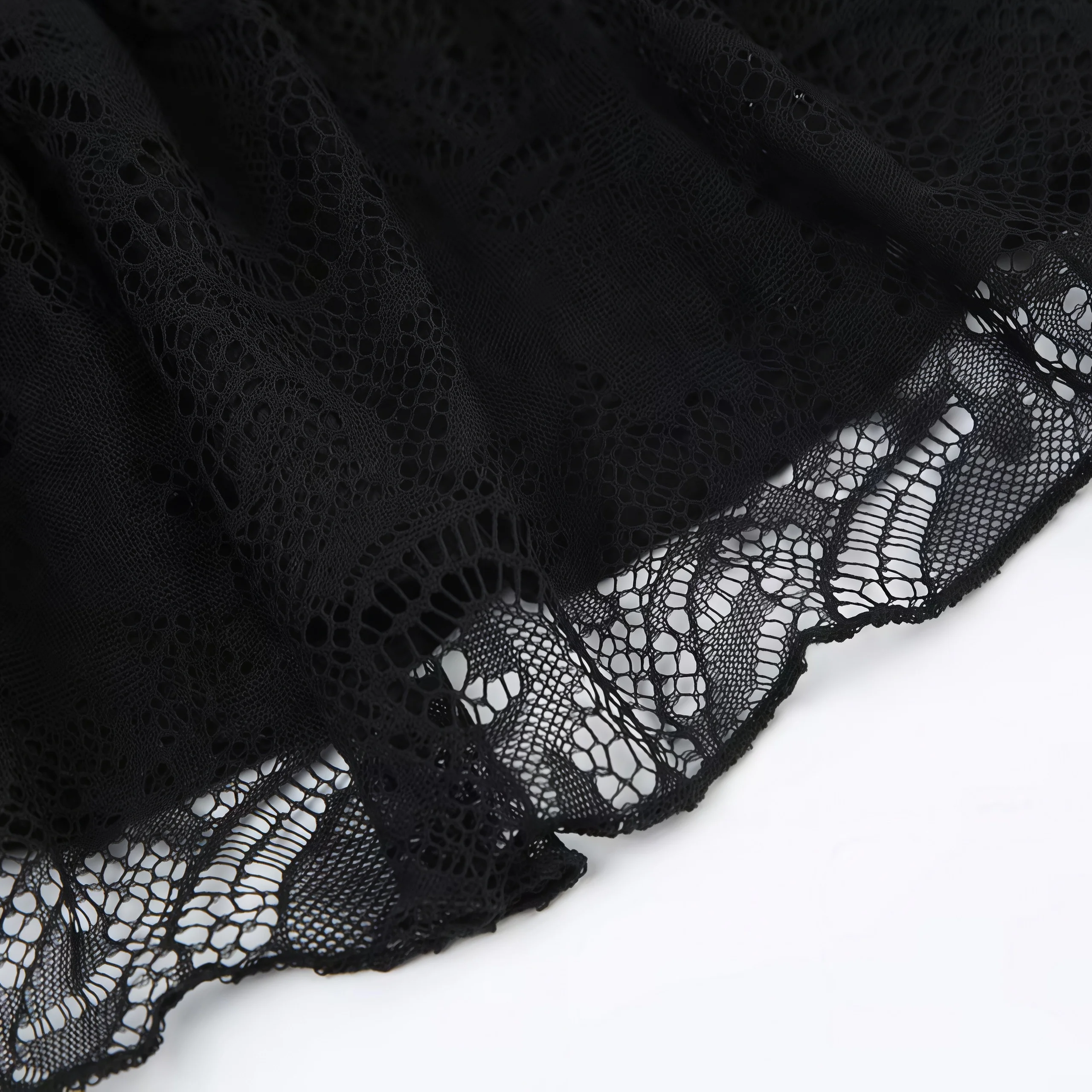 Gothic Damen Stufenrock aus Satin mit Schleife und Spitzensaum, Tiefsitzender Rüschen-Minirock, Y2K Dark Aesthetic Clubwear – Detail 4