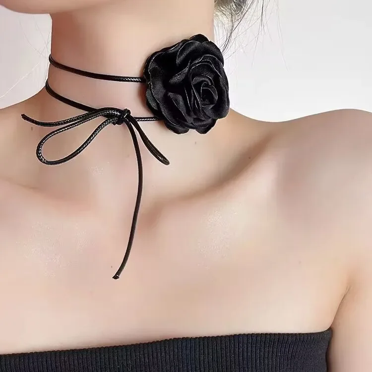 Romantic Gothic Big Rose Flower Clavicle Chain Necklace for Women Ladies Korean Fashion Adjustable Rope Choker Belts Accessories