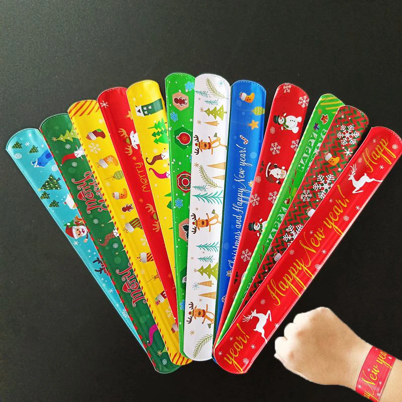 Pulseras de Navidad Círculos de bofetada Regalo Fiesta de Año Nuevo Fiesta de Navidad para niños Favor 2025 Bolsa de regalo de Navidad Relleno Niños Pinata