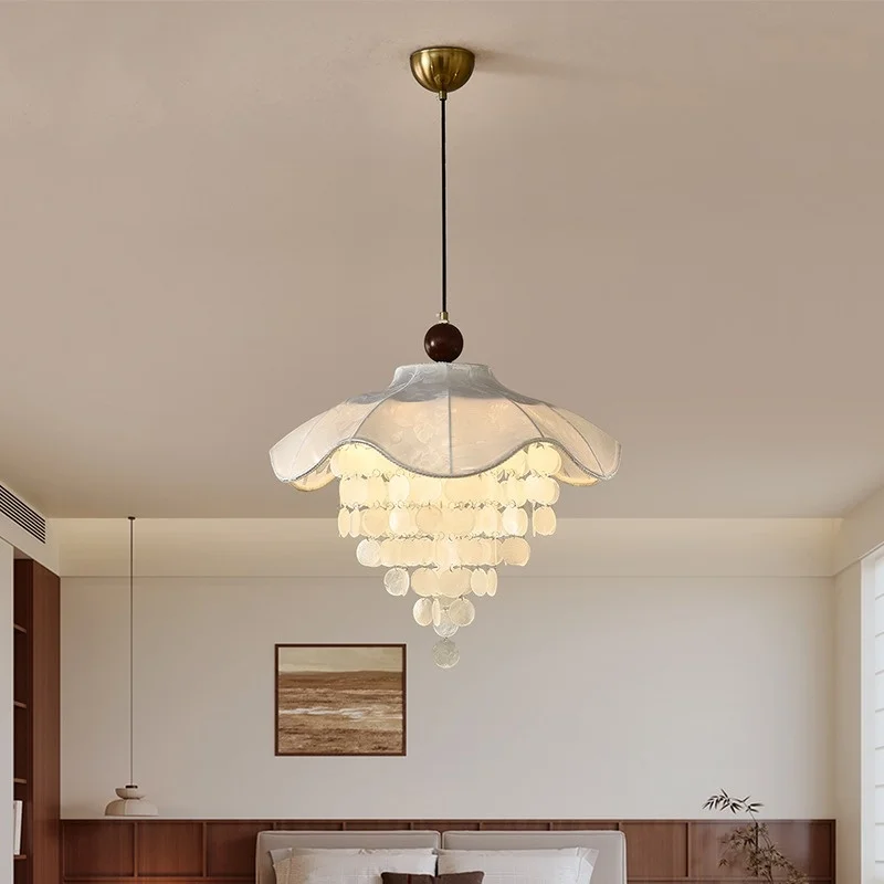 French restaurant/room/bedroom/designer style artistic atmosphere pendant light bedroom room lighting