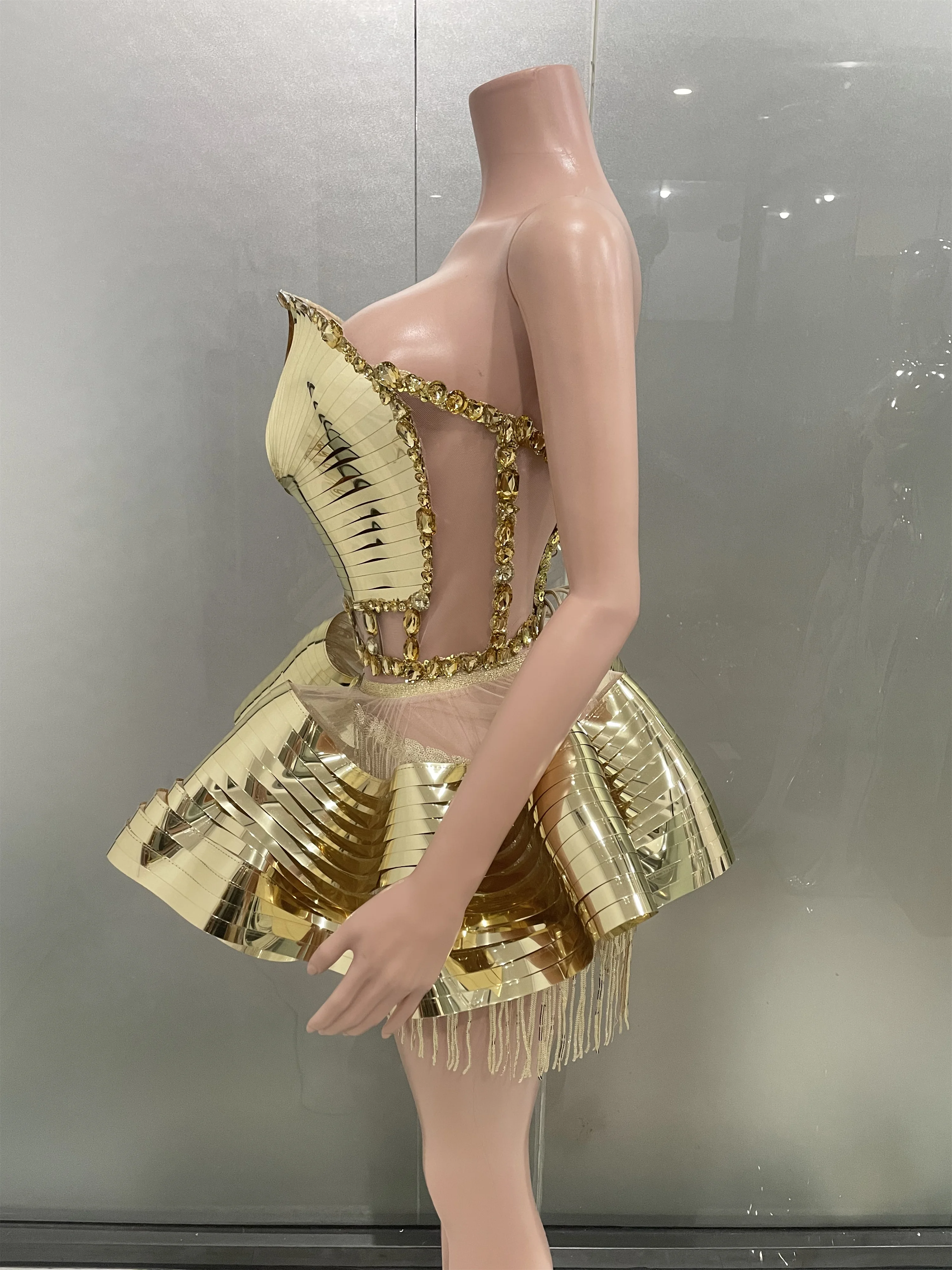 ผู้หญิงประกายไรน์สโตนทองเลื่อม 2 ชิ้นชุดสั้นเซ็กซี่การแสดงบนเวทีเครื่องแต่งกายงานพรอมปาร์ตี้ฉลองวันเกิดชุด