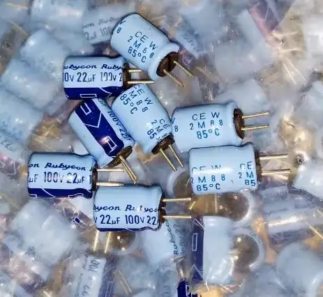 

30pcs/lot Original Japanese RUBYCON 100V 22UF TWSS 8x11 CEW sky blue old audio electrolytic capacitor free shipping