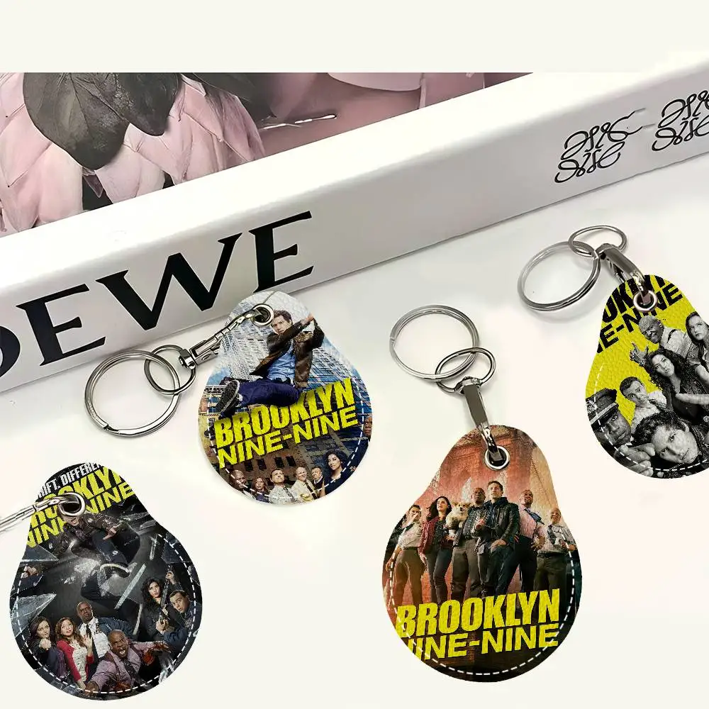 

Комедийный ТВ Brooklyn Nine Nine для мужчин и женщин, универсальный антикоррозийный брелок из искусственной кожи, держатель для карт доступа, кольцо для ключей