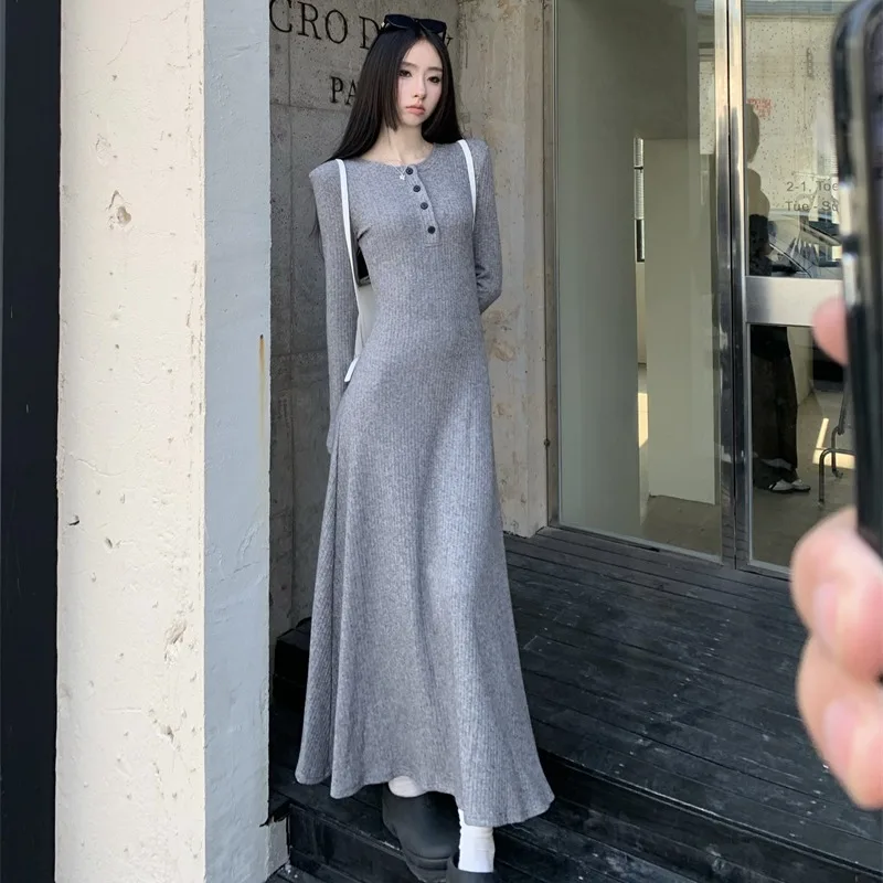 

Women's Elegant Vintage Design Knit Dress Long Sleeve Autumn/winter 2024 New High-end Fitted Waist Three-color Dress