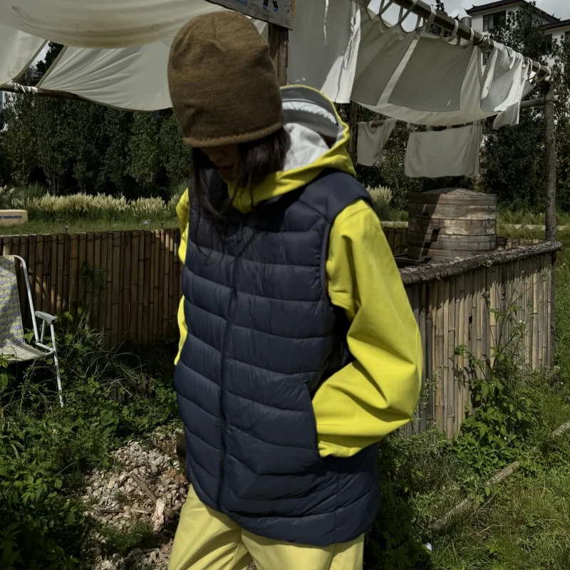 Trendy 2025 Outdoor Goose down Vest Couple Collarless Jacket Loose Fit Youthful Pure Color Zipper Closure White Goose Feather