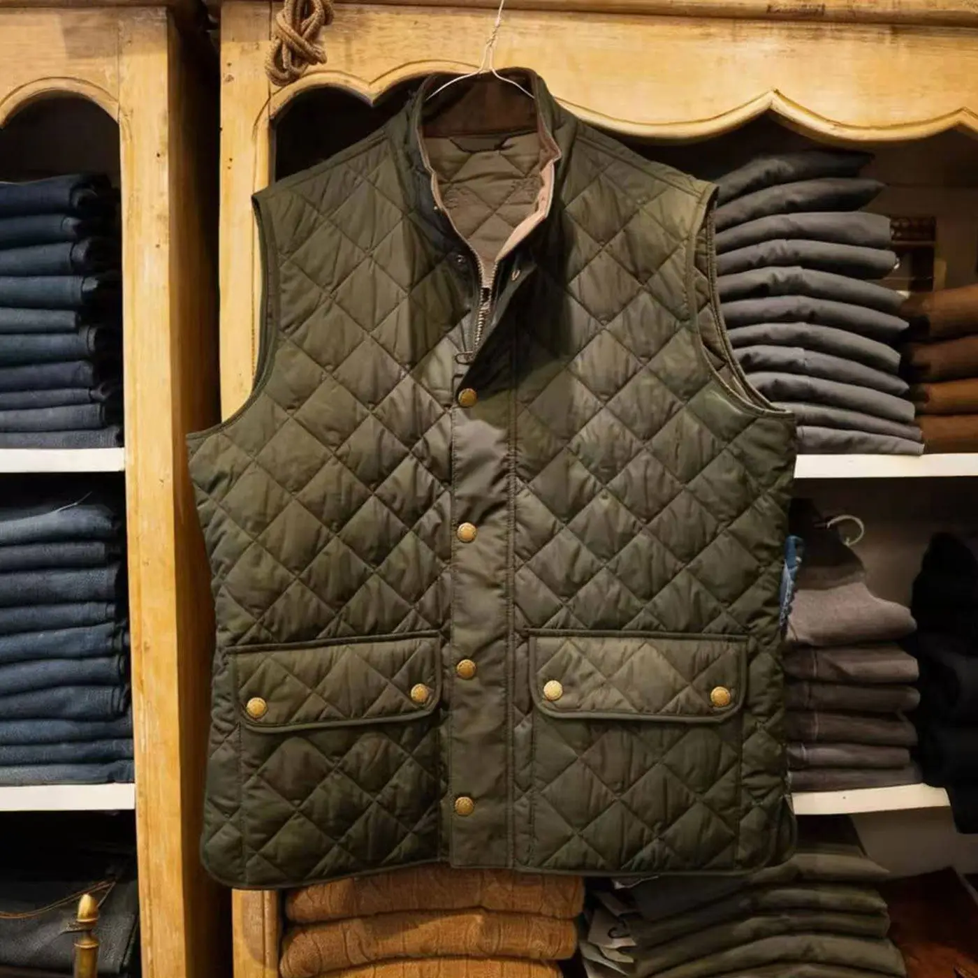 LOWERDALE GILET Bb Vintage quilted thermal vest liner