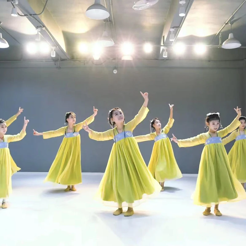 

Детская одежда для выступлений в стиле Ханьфу, наряды для классических танцев, ципао для девочек, красная помада «Улыбка цветущей персиковой ветви»