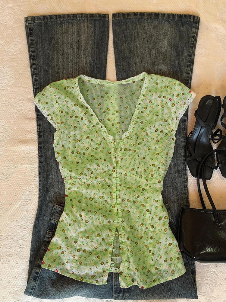 Retro Floral Print Blouse Women's Summer Design High Waist Slim Fit Short Sleeve V-Neck Shirt Sweet Style Polyester Fiber