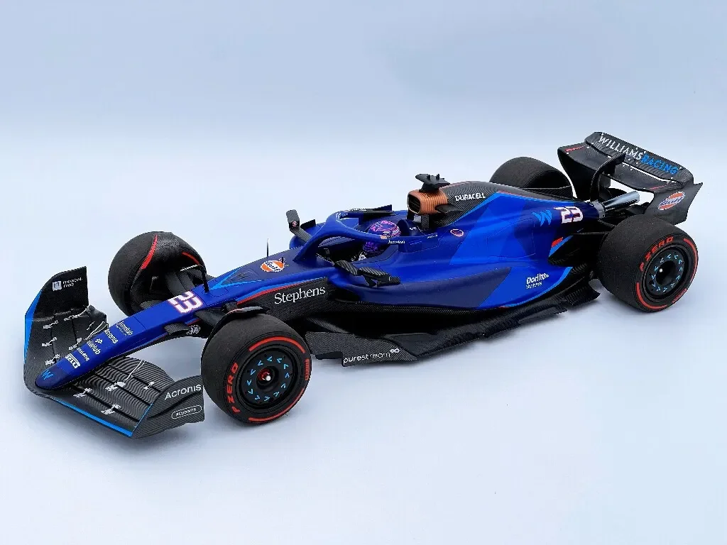 Minichamps 1:18 F1 FW45 Albon Bahrain 2023 Simulation Limited Edition Resin Metal Static Car Model Toy Gift