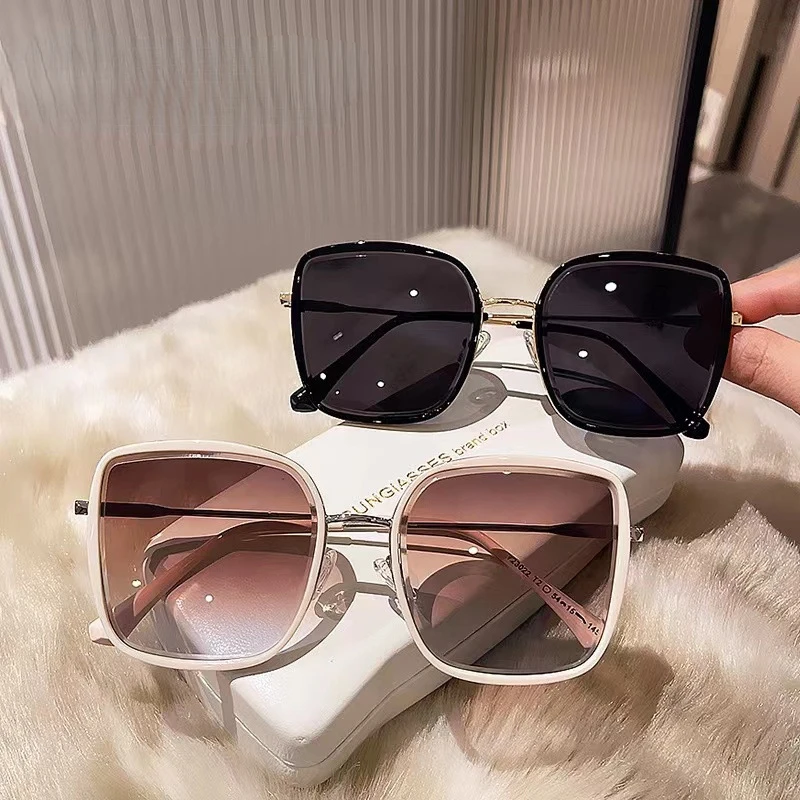 

Luxury Designer Women Sunglasses High-end Feel Large Frame Driving UV Resistant Sun Eyeglasses 2024 New Tea Sunglasses for Women