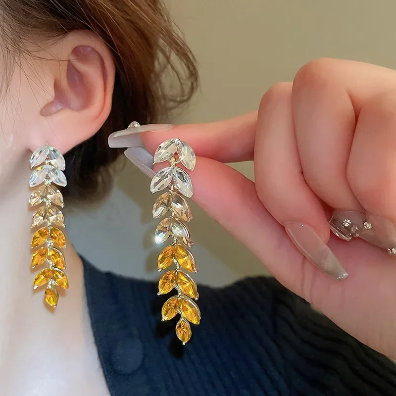 Fashion Purple Red Green Yellow Crystal Drop Earrings Leaf Dangle Earrings for Women Party Wedding Jewelry