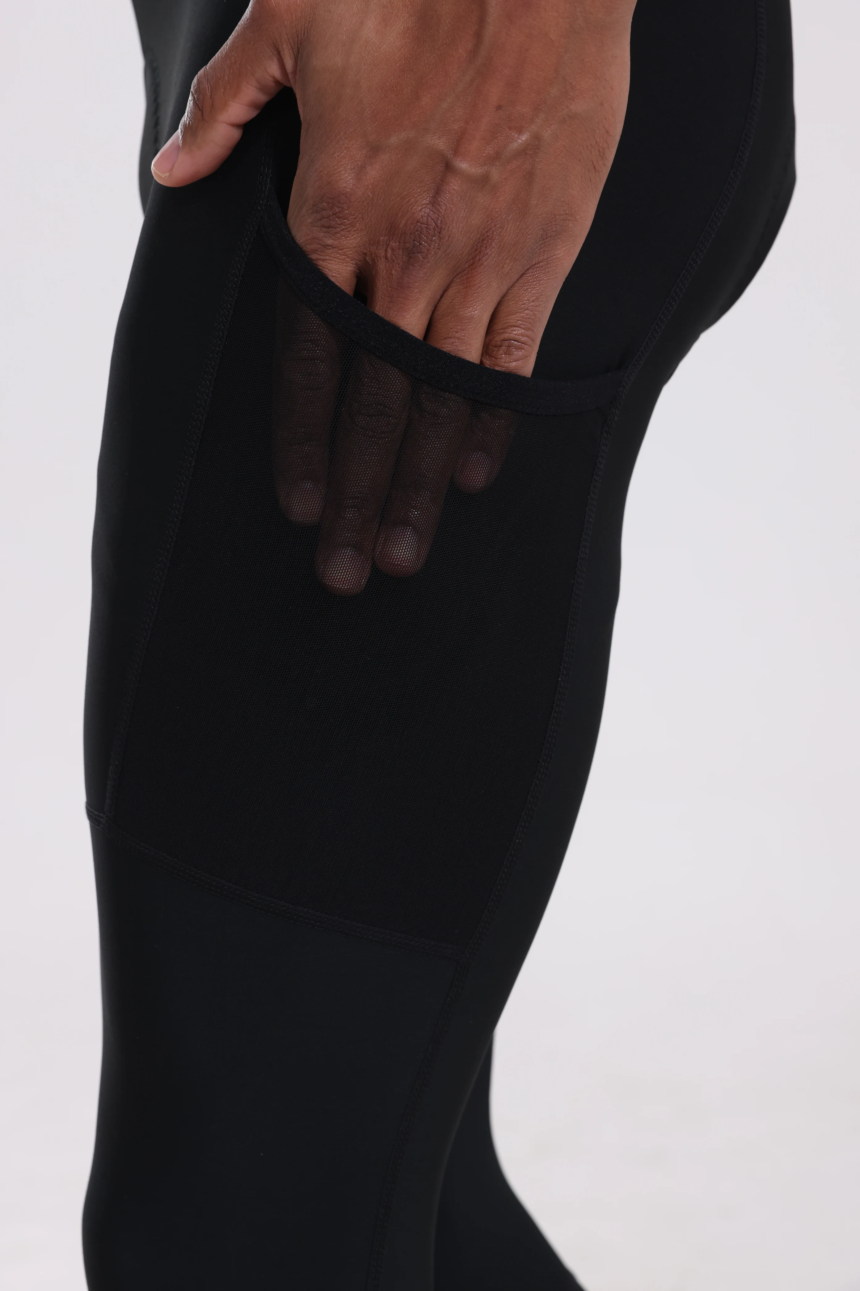 YKYWBIKE Herren Winter Fleece-gefütterte Fahrrad-Langhose Herbst Winddichte Thermo-Fahrradhose Reflektierende Atmungsaktive Hose 5-15 ℃ – Detail 4