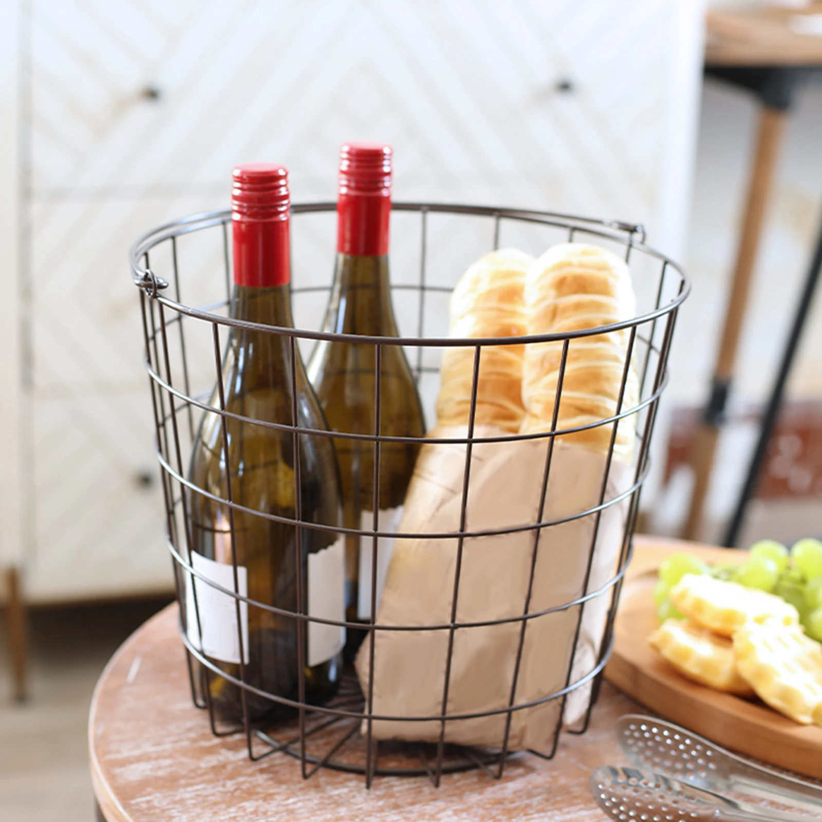 Iron Wire Storage Basket Large Capacity with Handles Fruit Basket Round Multiuse Storage0 Organizer for Pantry Closet Kitchen