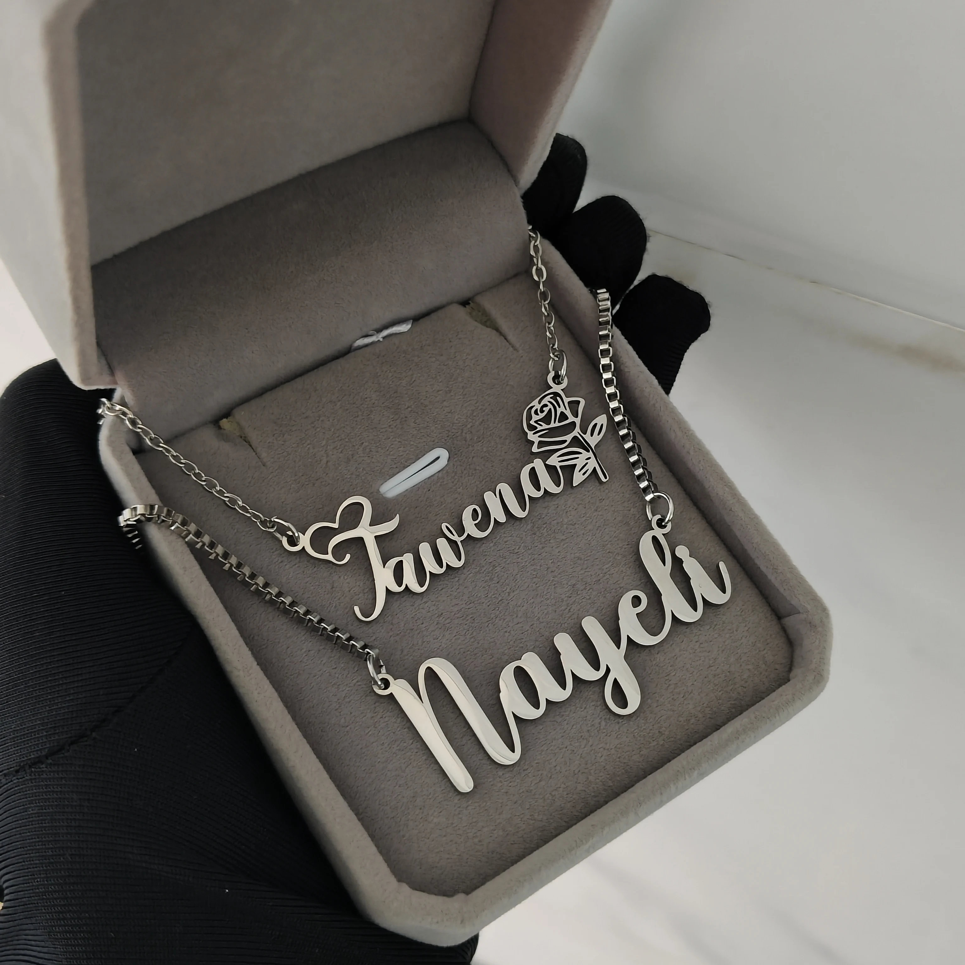 

DHQH 2025 Wholesale Customized Name Silver Necklace Personalized Letter Silver Necklace Birthday Gift Manufacturer Direct Sales