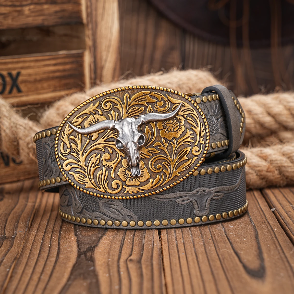 Western Cowboy PU Leather Belt - Men Waist Strap Bull Decoration Floral Engraved for Jeans