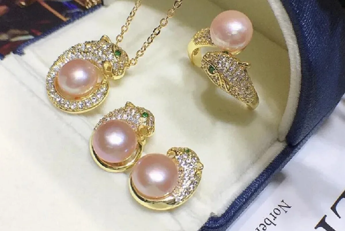 Lovely AAAA 10-9mm South Pink Wedge Pearl Necklace and Earrings 925S