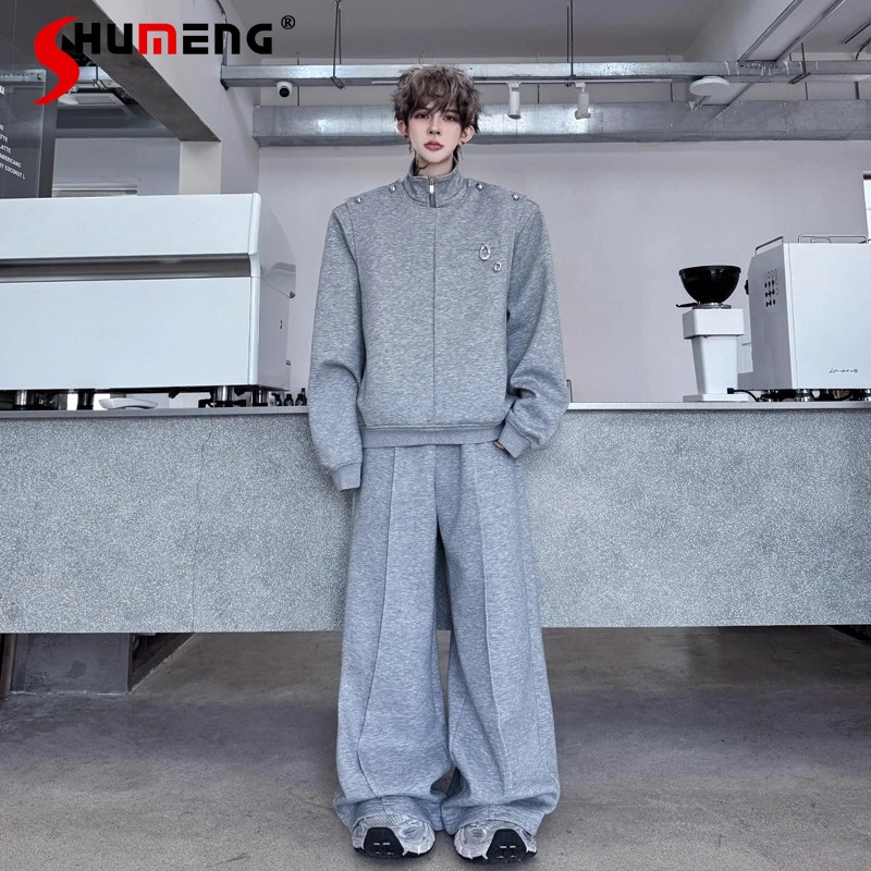 

2025 Autumn New High Street Metal Buckle Decoration Stand Collar Sweatshirt Sets Men's Comfort Sports Long Pants Two-Piece Sets