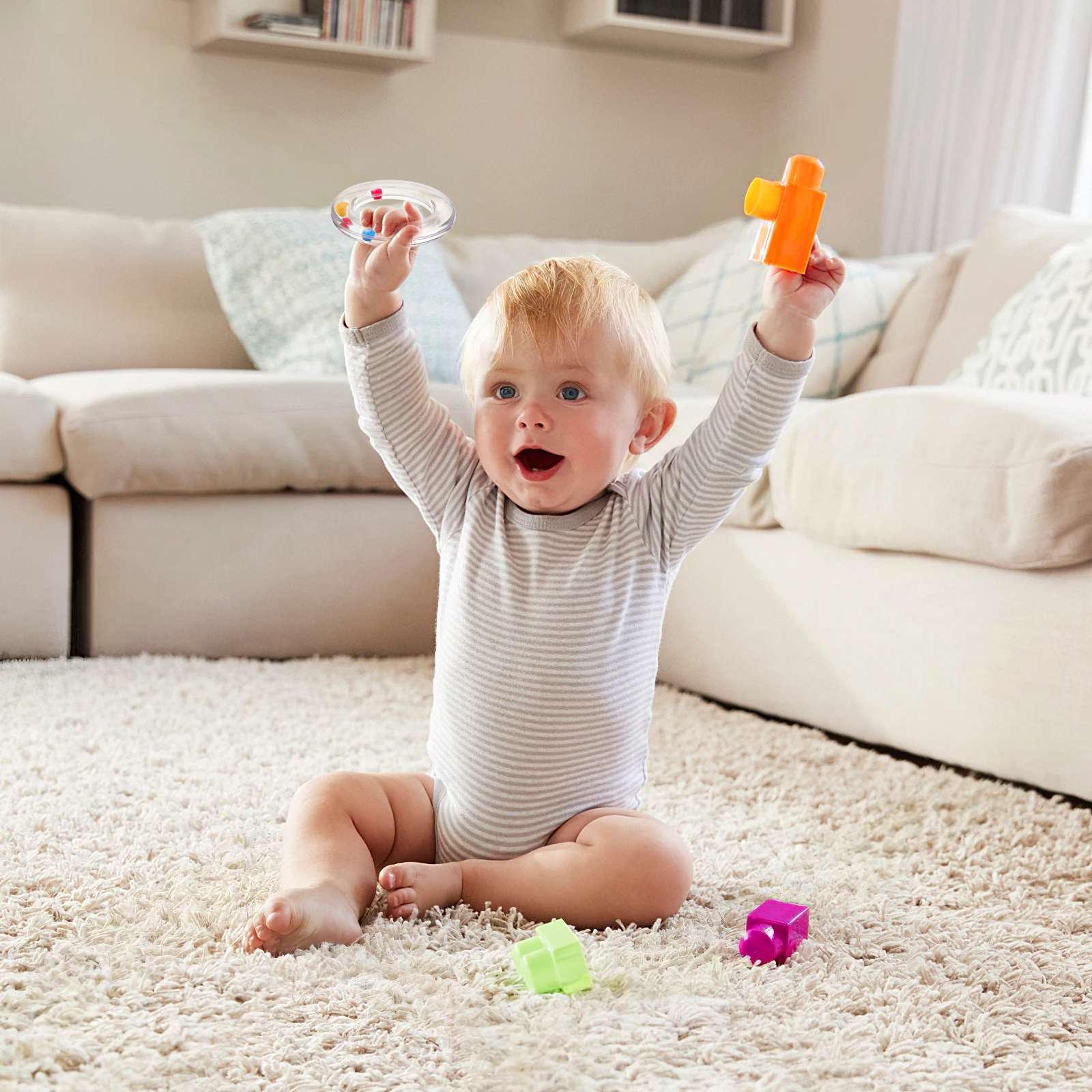 กระดิ่งมือ 6 ชิ้น แบบใส พกพาสะดวก ของเล่นเขย่ามือเด็กทารก ทำจากพลาสติก ปลอดภัย เป็นเครื่องดนตรีเสริมพัฒนาการ สำหรับเด็กแรกเกิด ช่วยให้สบาย