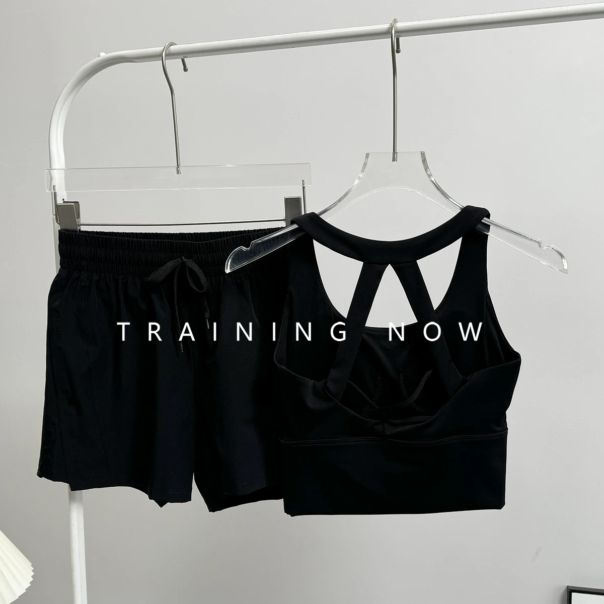 

Internet celebrity new sports suit for women summer gym training professional morning jogging suit Pilates yoga bra beautiful