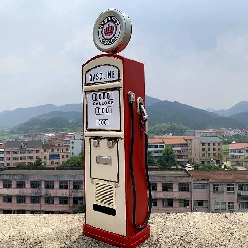 

Retro Fuel Dispenser Model Ornaments Creative Vintage Storage Ornament Metal Accessory Aesthetic Room Decoration Accessories