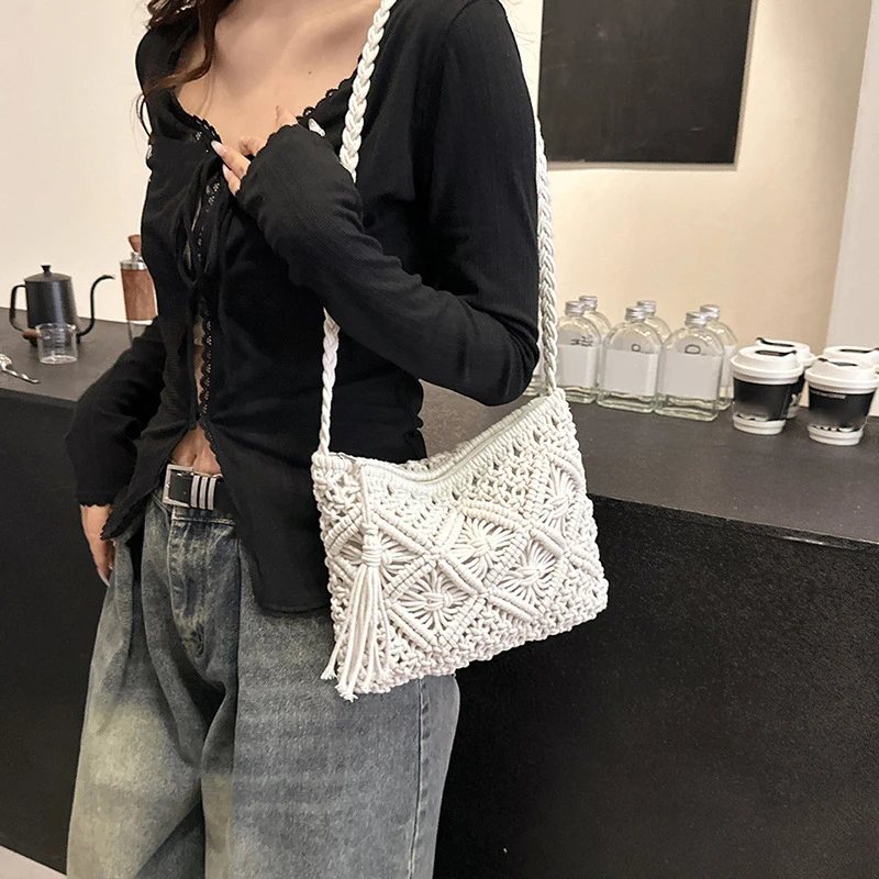 Mode Woven Aushöhlen Schulter Taschen Stroh Sommer Umhängetasche Strand Reise Handtasche Weiblichen Beutel Frauen Messenger Taschen 2024 – Detail 6