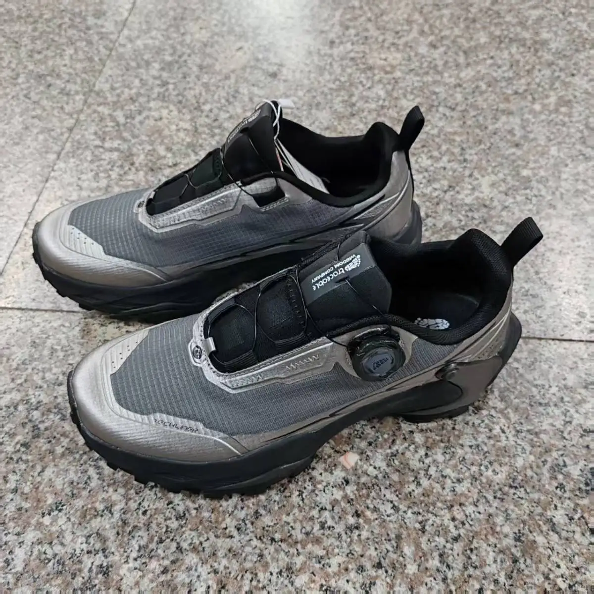 Marathon Carbon Plate Air Cushion Running Shoes Athletic Anti-slip Sneakers Breathable Lightweight Women's Comfortable