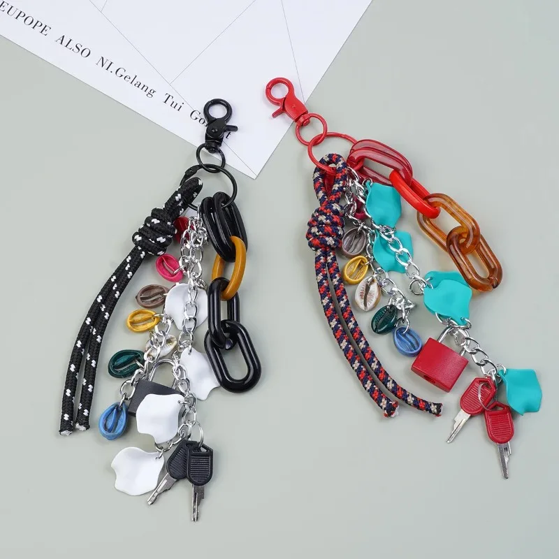 Multi-Functional Diy Acrylic Bag Charms keychain Lock Chain for Cute Lady Phone Case Hanging Ornaments Bag Accessories