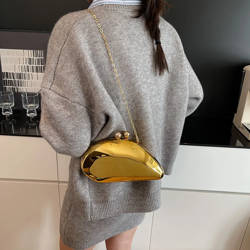 

Fashion Women’s Glamorous Elegant Novelty Shell Shaped Clutch Solid Color Acrylic Long Chain Evening Bag Party Dinner Banquet