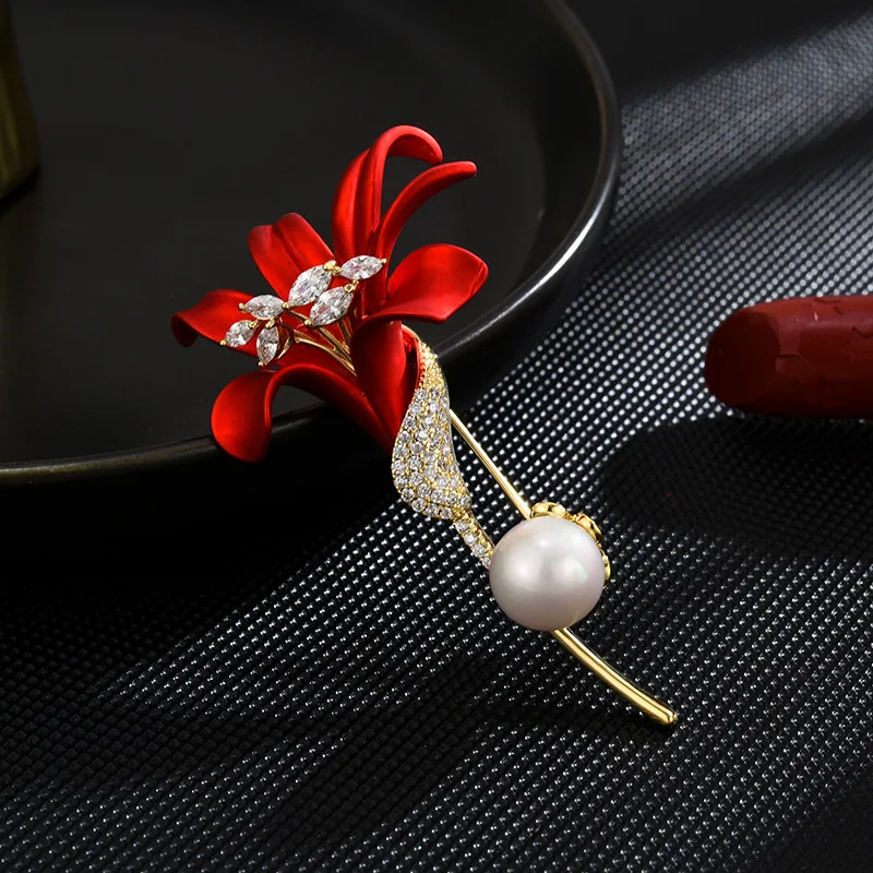 Lucky Bracelet Hand String Classic High-Grade Korean Women's Flower Brooch Real Gold Plating Fashion Drop Oil Lily Flower Pin